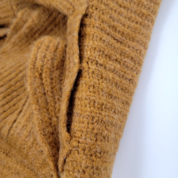 LK Luv Split side open front Mustard cardigan size medium - Picture 11 of 12